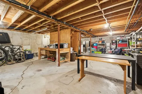 167 Limey Lane Pomfret VT 05053