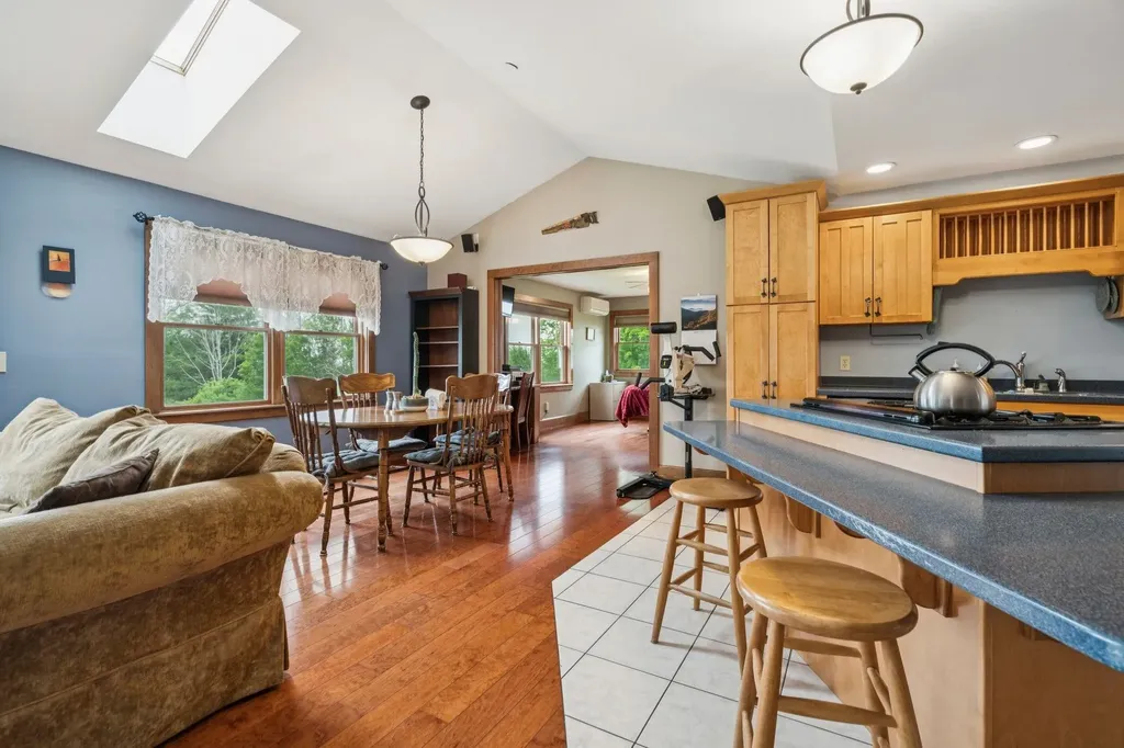 439 East Green Mountain Road Claremont NH 03743