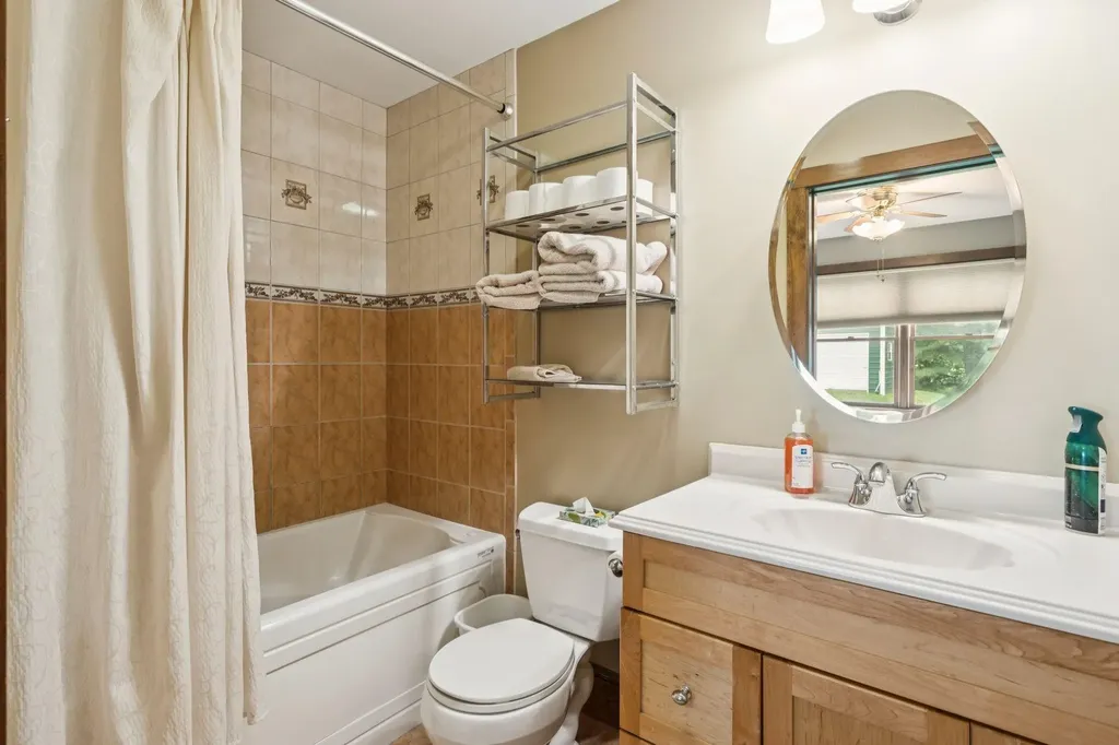 439 East Green Mountain Road Claremont NH 03743