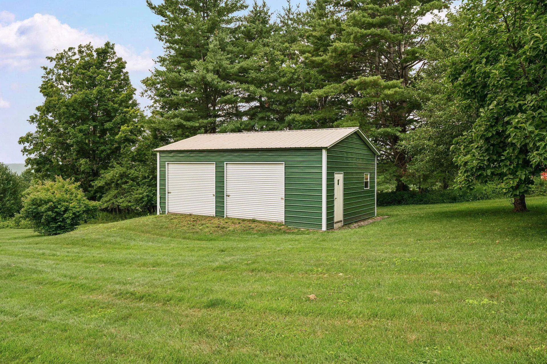 439 East Green Mountain Road Claremont NH 03743
