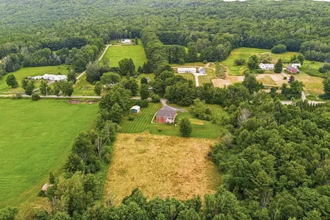 439 East Green Mountain Road Claremont NH 03743