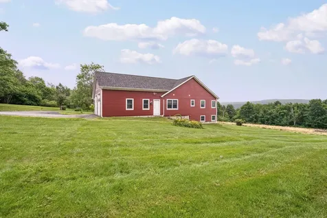 439 East Green Mountain Road Claremont NH 03743