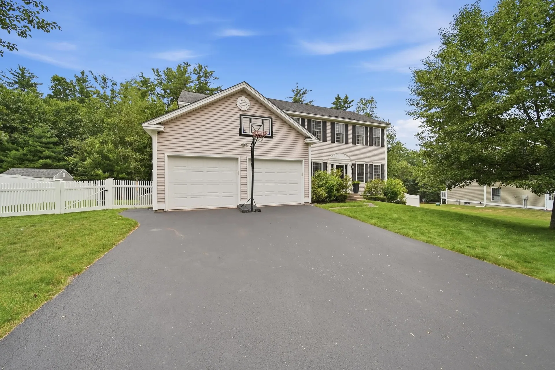 9 Grapevine Road Merrimack NH 03054