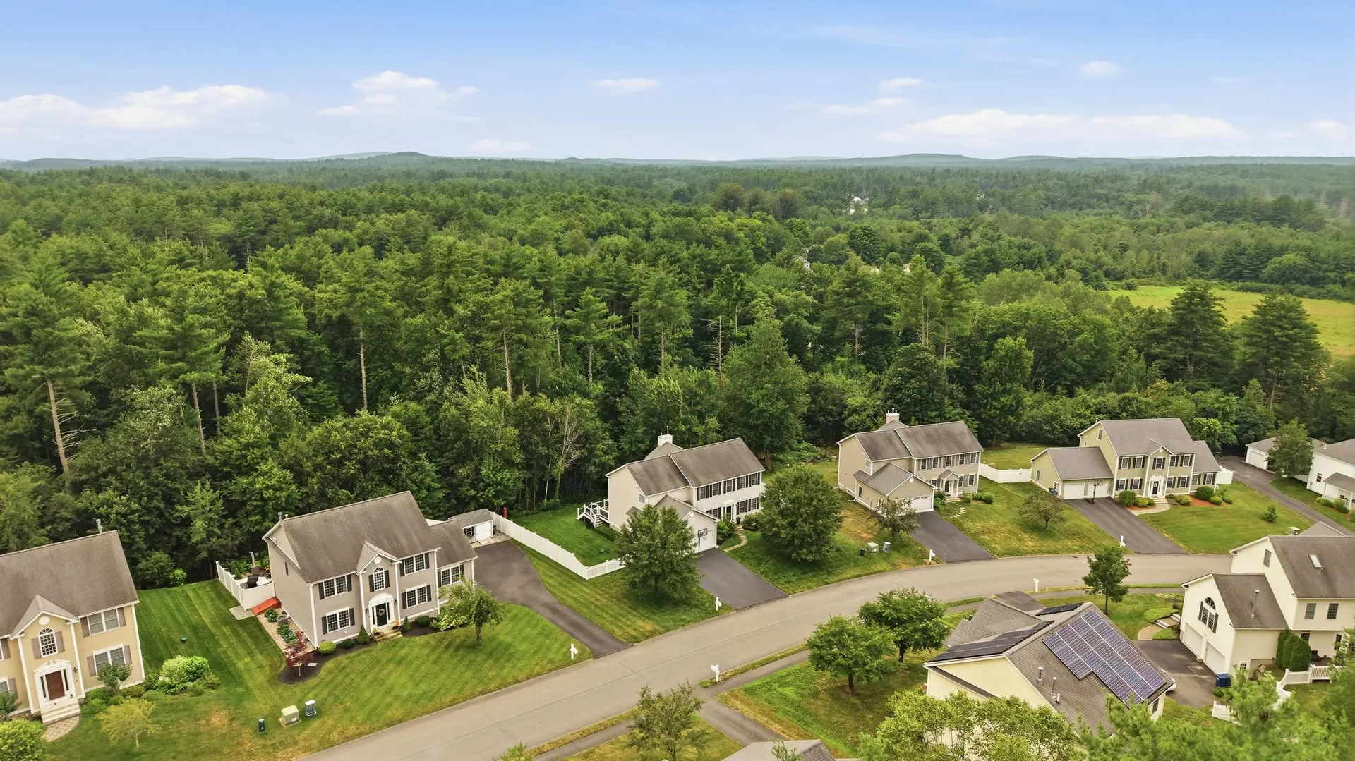 9 Grapevine Road Merrimack NH 03054
