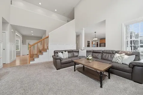 9 Grapevine Road Merrimack NH 03054