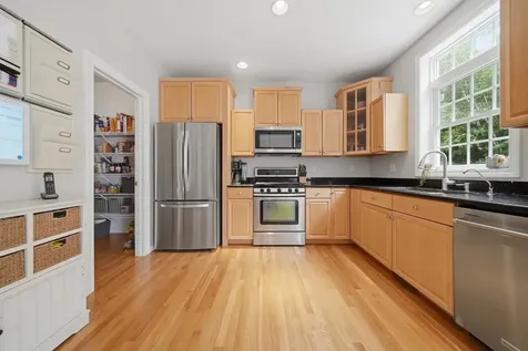 9 Grapevine Road Merrimack NH 03054