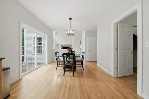 9 Grapevine Road Merrimack NH 03054