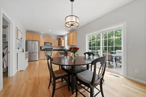 9 Grapevine Road Merrimack NH 03054