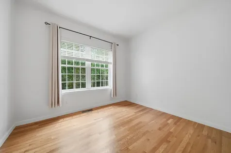 9 Grapevine Road Merrimack NH 03054