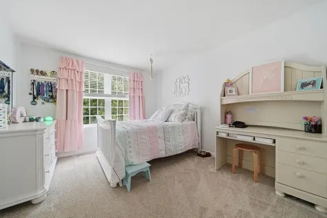 9 Grapevine Road Merrimack NH 03054