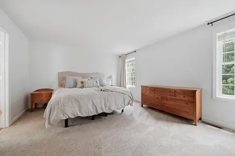 9 Grapevine Road Merrimack NH 03054