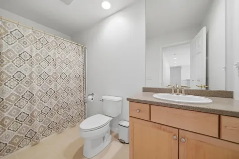 9 Grapevine Road Merrimack NH 03054