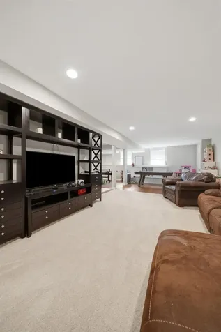 9 Grapevine Road Merrimack NH 03054
