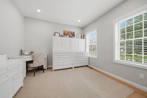 9 Grapevine Road Merrimack NH 03054