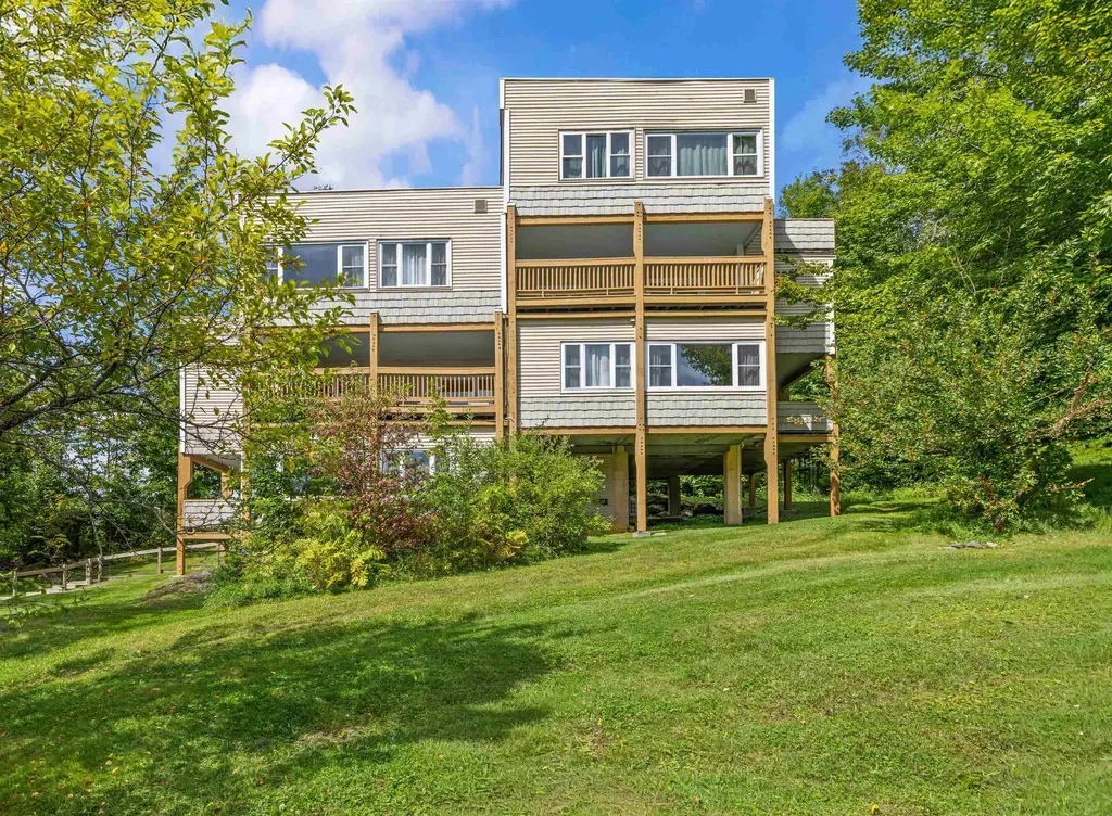 260 Mountainside Drive Stowe VT 05672