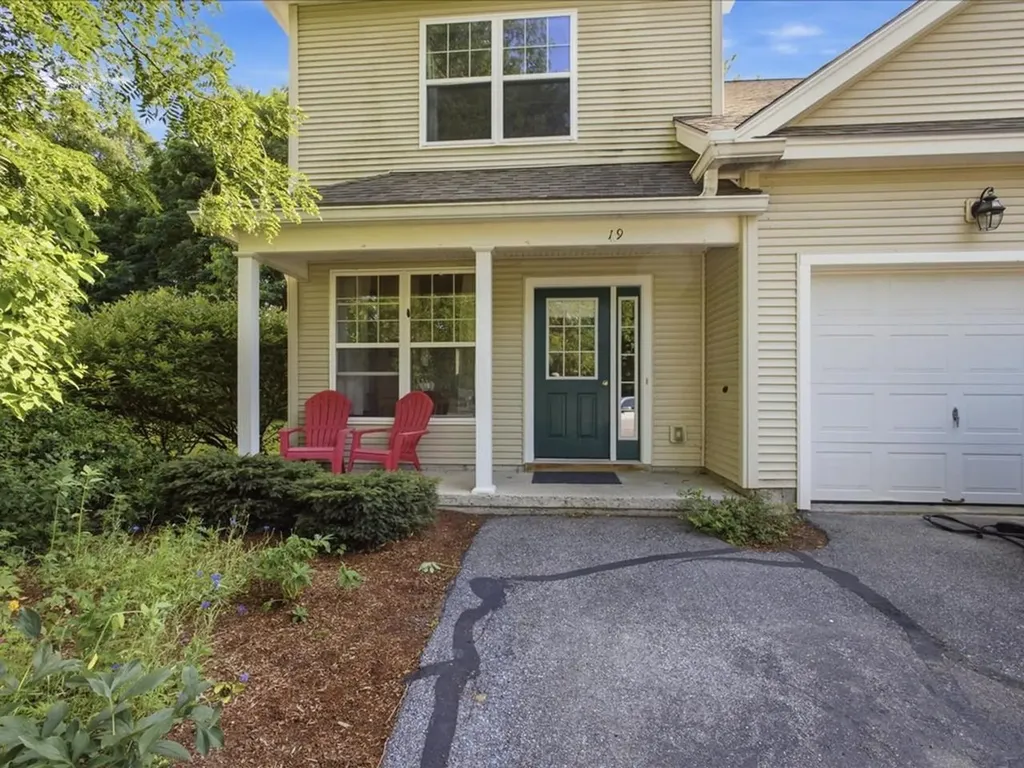 19 Marion Avenue Essex VT 05452