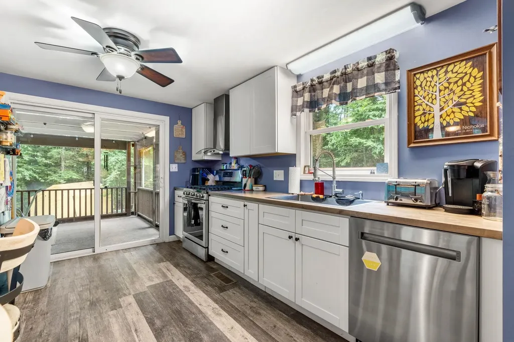 96 Clark Hill Road New Boston NH 03070