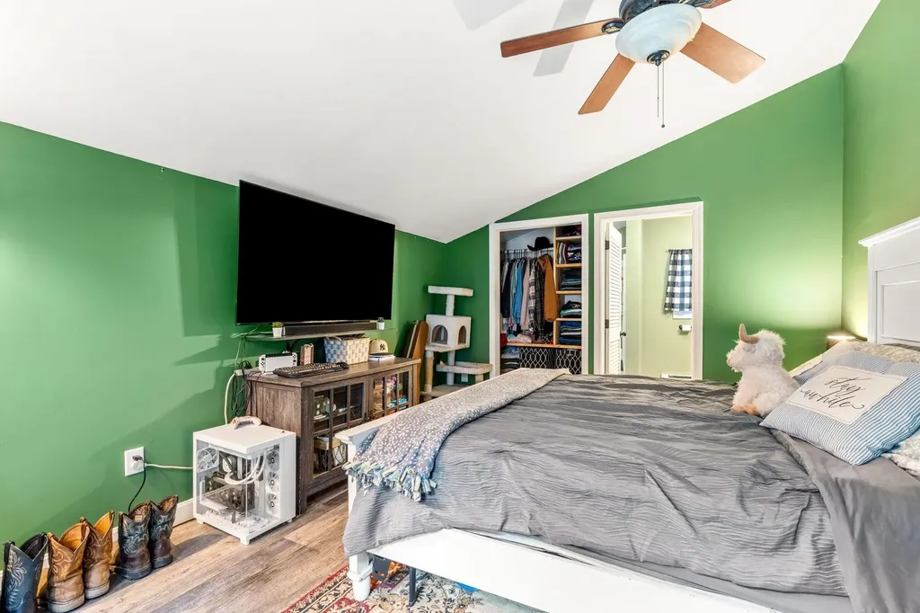 96 Clark Hill Road New Boston NH 03070