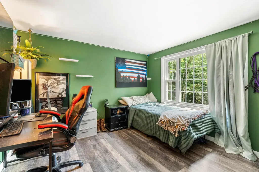 96 Clark Hill Road New Boston NH 03070