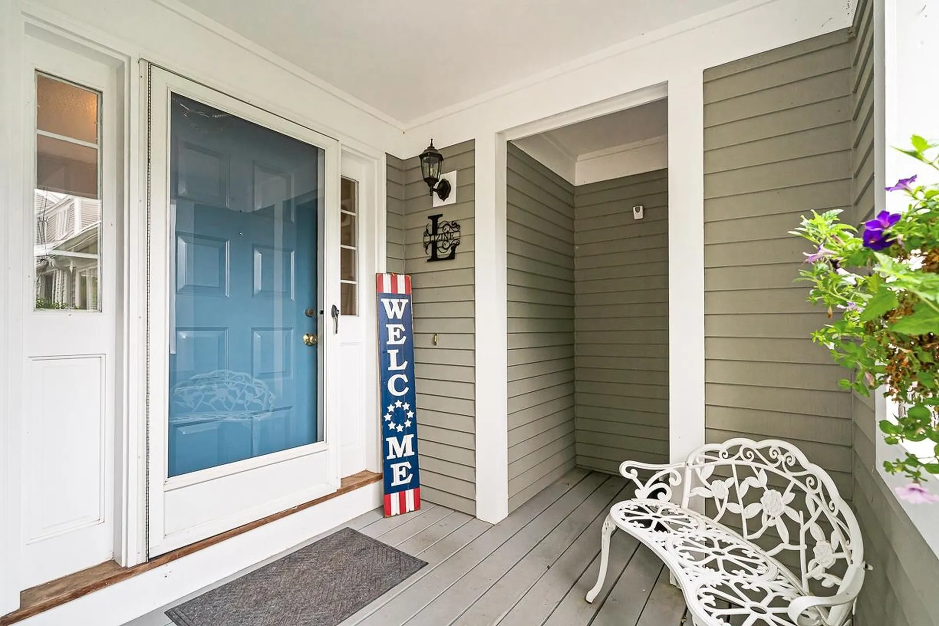 41 Aster Court Nashua NH 03062