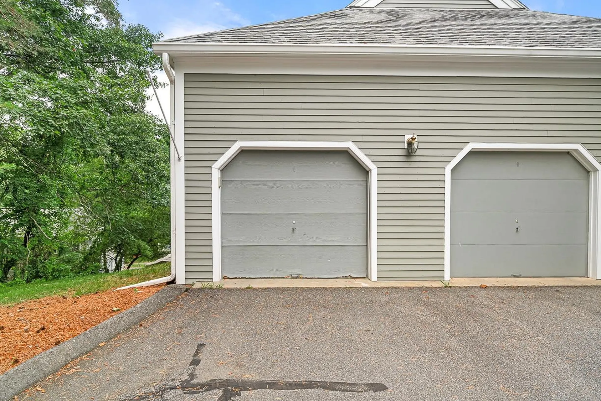 41 Aster Court Nashua NH 03062