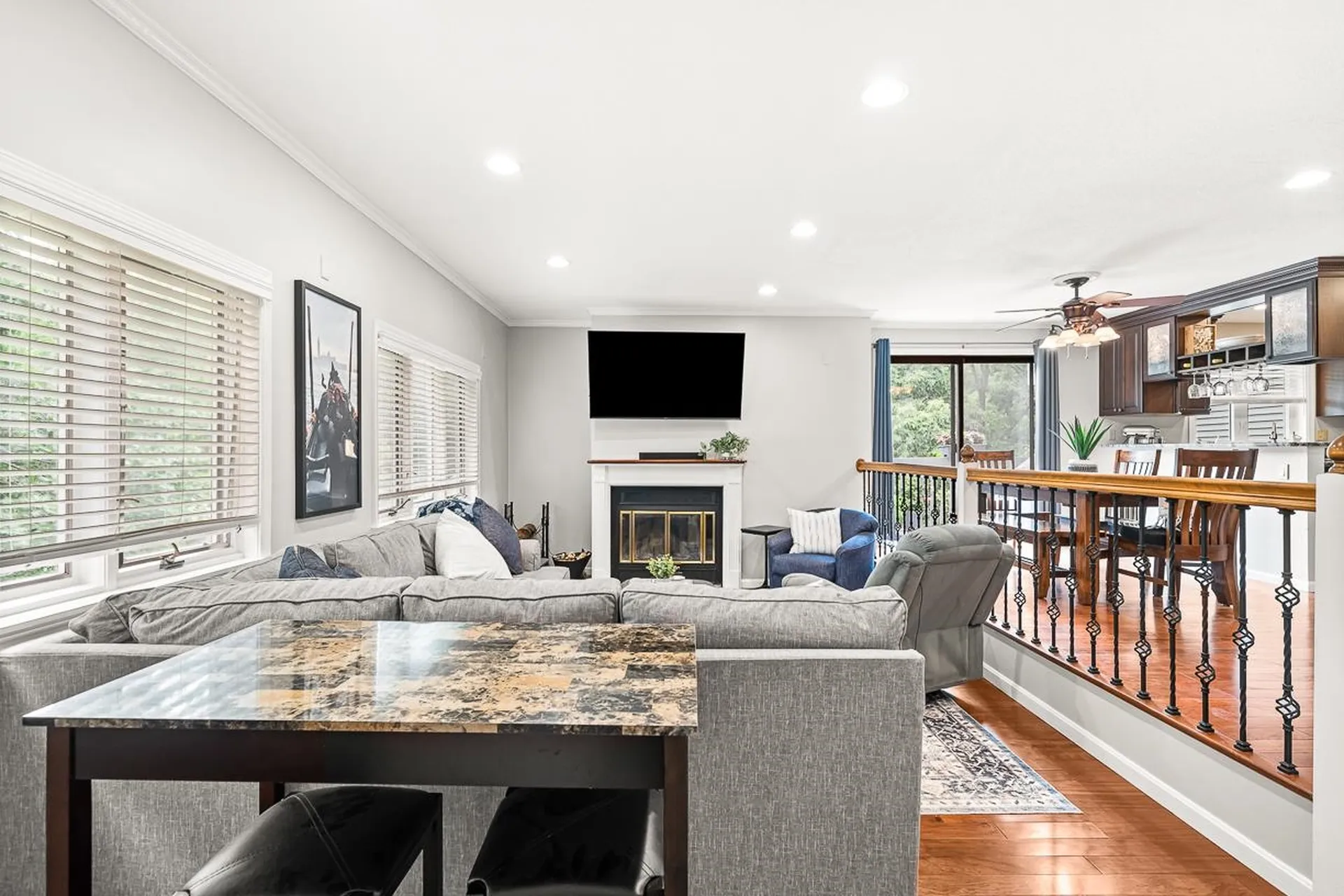 41 Aster Court Nashua NH 03062
