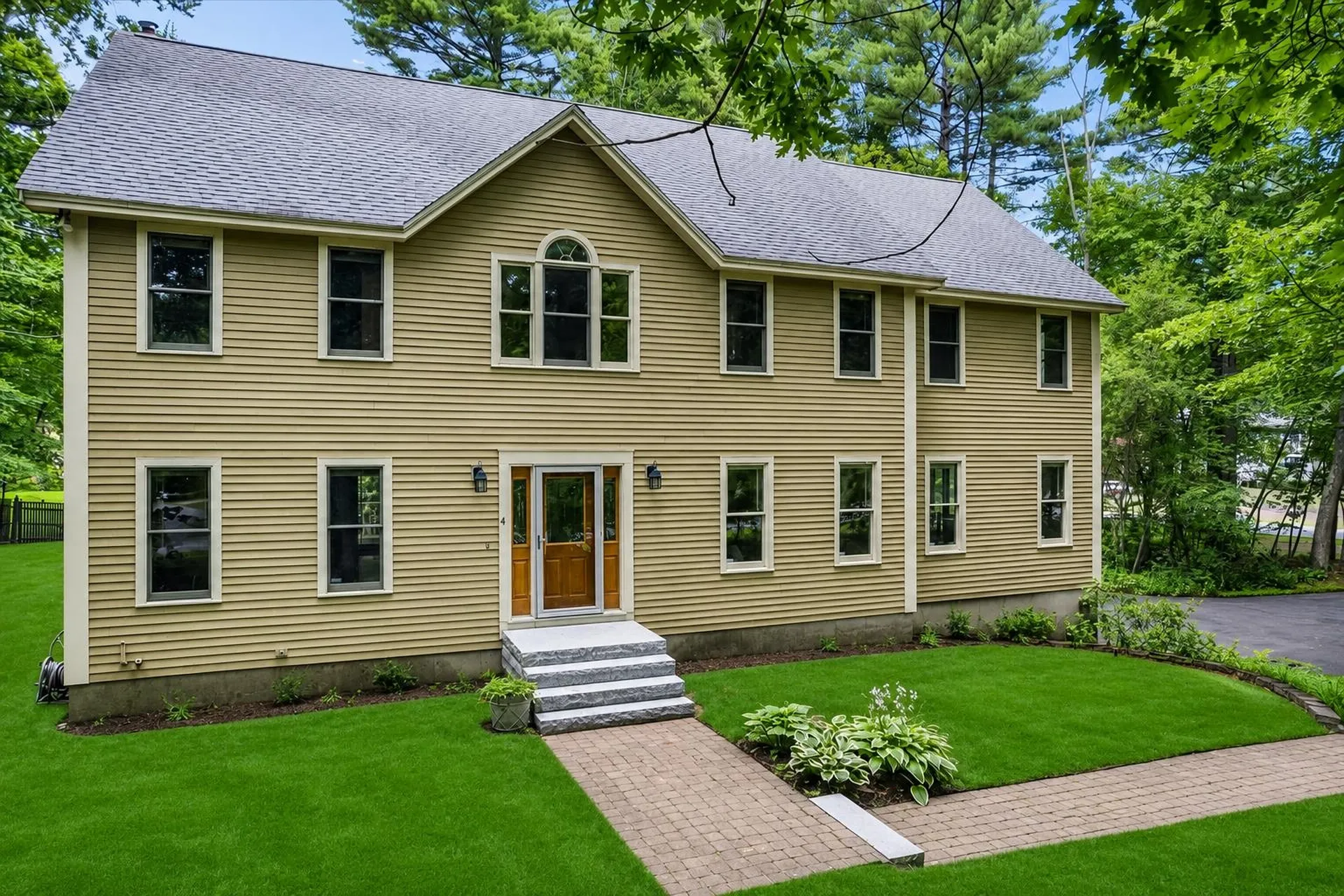 4 Berge Lane Derry NH 03038