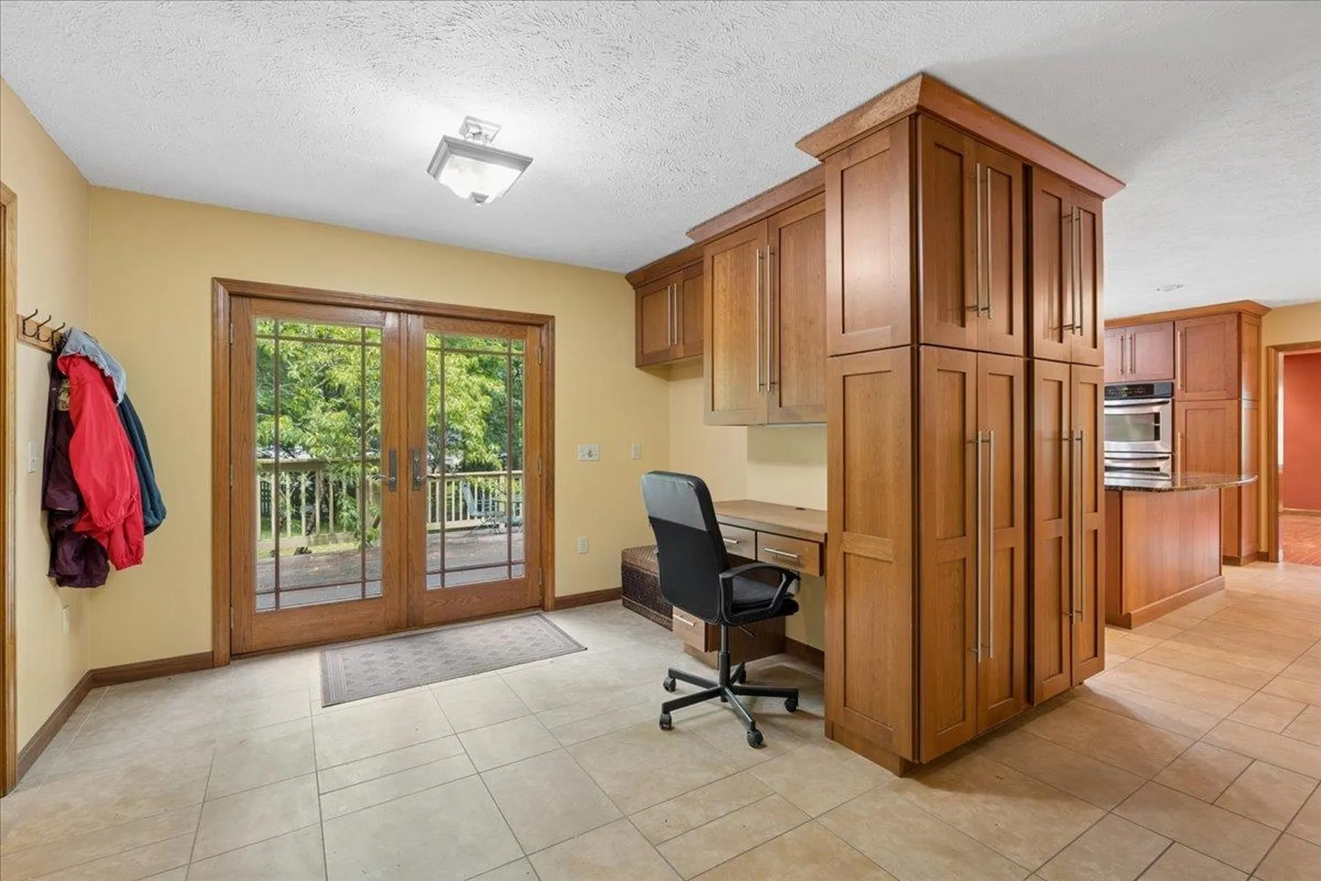 4 Berge Lane Derry NH 03038