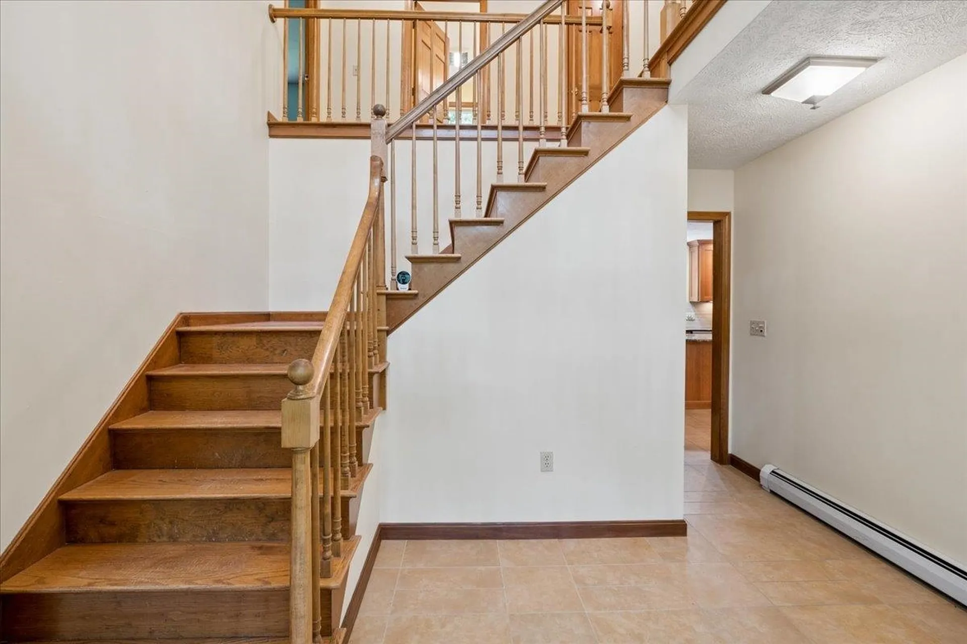 4 Berge Lane Derry NH 03038