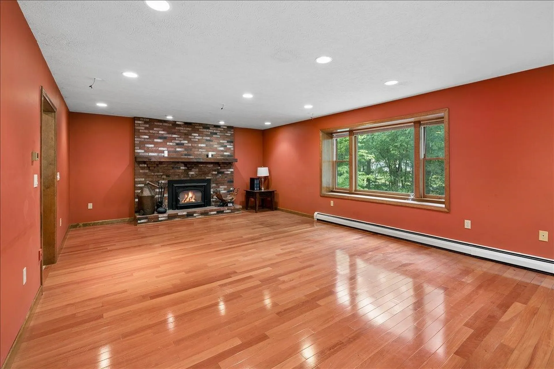 4 Berge Lane Derry NH 03038
