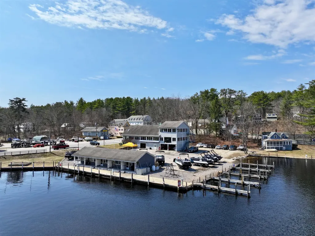 6 Viewland Court Alton NH 03810