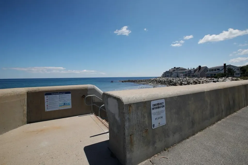 541 Ocean Boulevard Hampton NH 03842