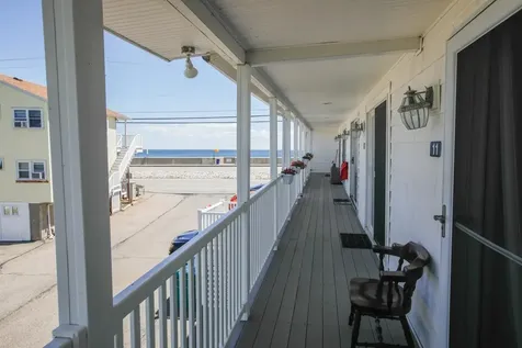 541 Ocean Boulevard Hampton NH 03842
