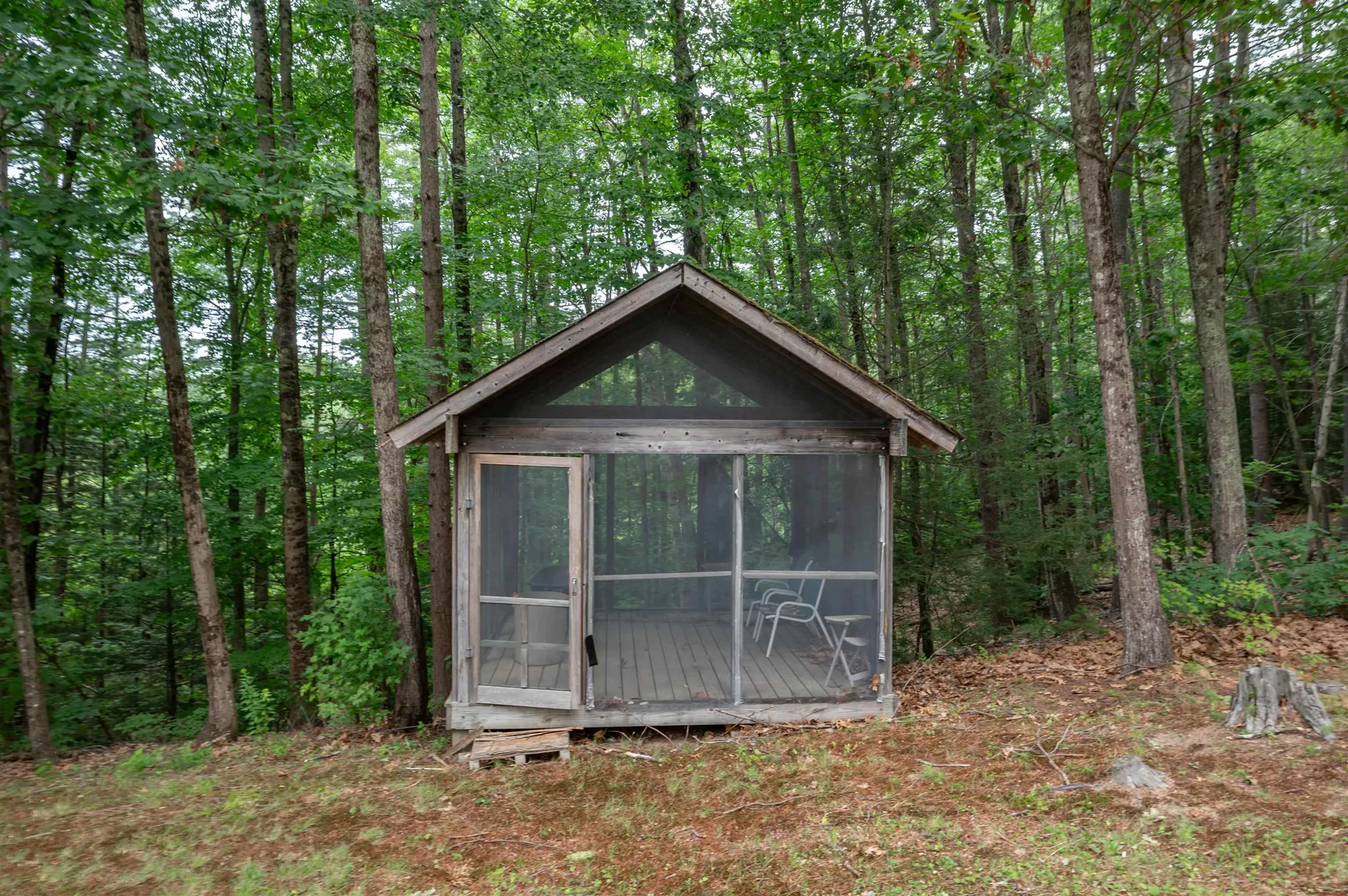 68 Merrimack Road Amherst NH 03031