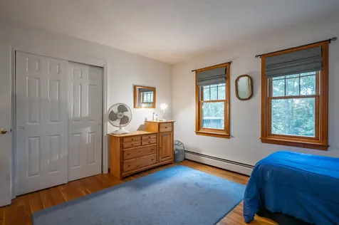 68 Merrimack Road Amherst NH 03031