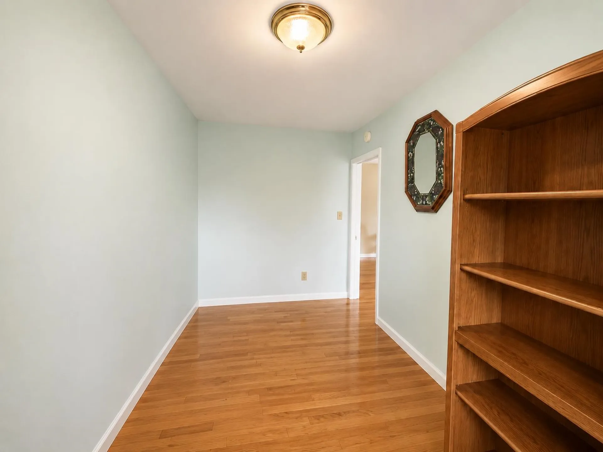 16 Pine Street Gorham NH 03581