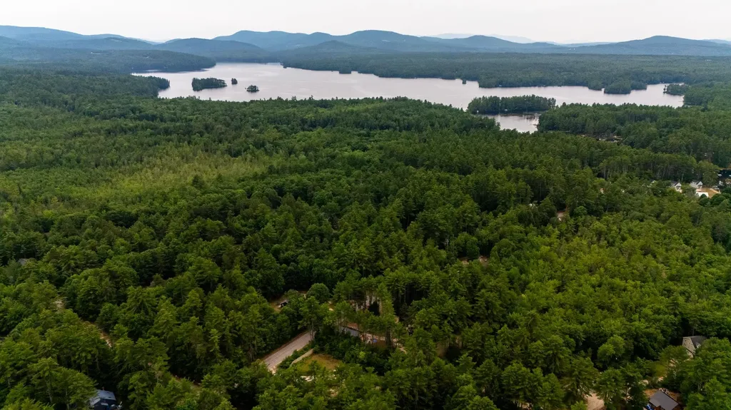 453 Old Mill Road Conway NH 03813