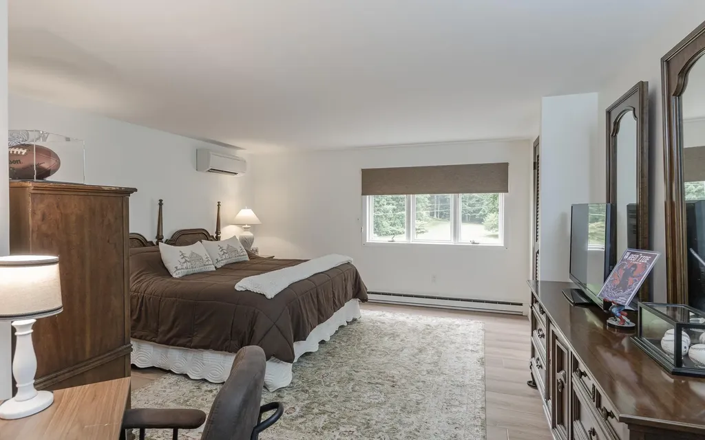 219 Hillcrest Terrace Brattleboro VT 05301