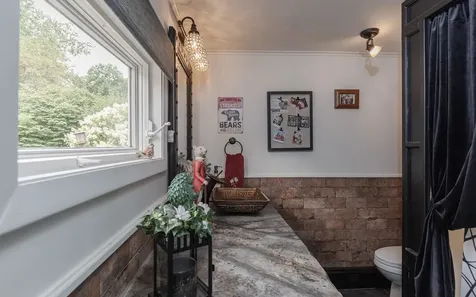 219 Hillcrest Terrace Brattleboro VT 05301
