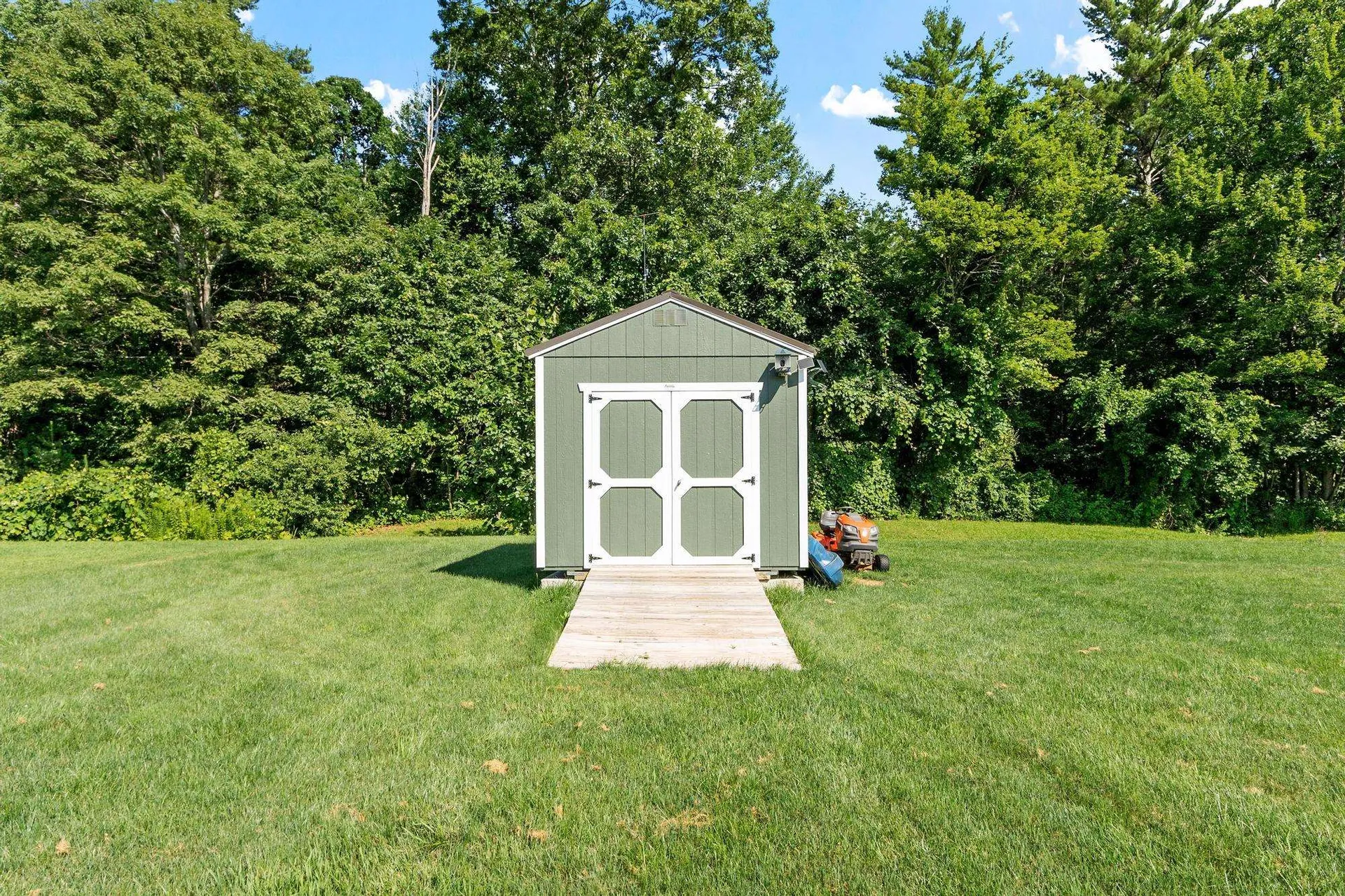 467 Blane Circle Pembroke NH 03275
