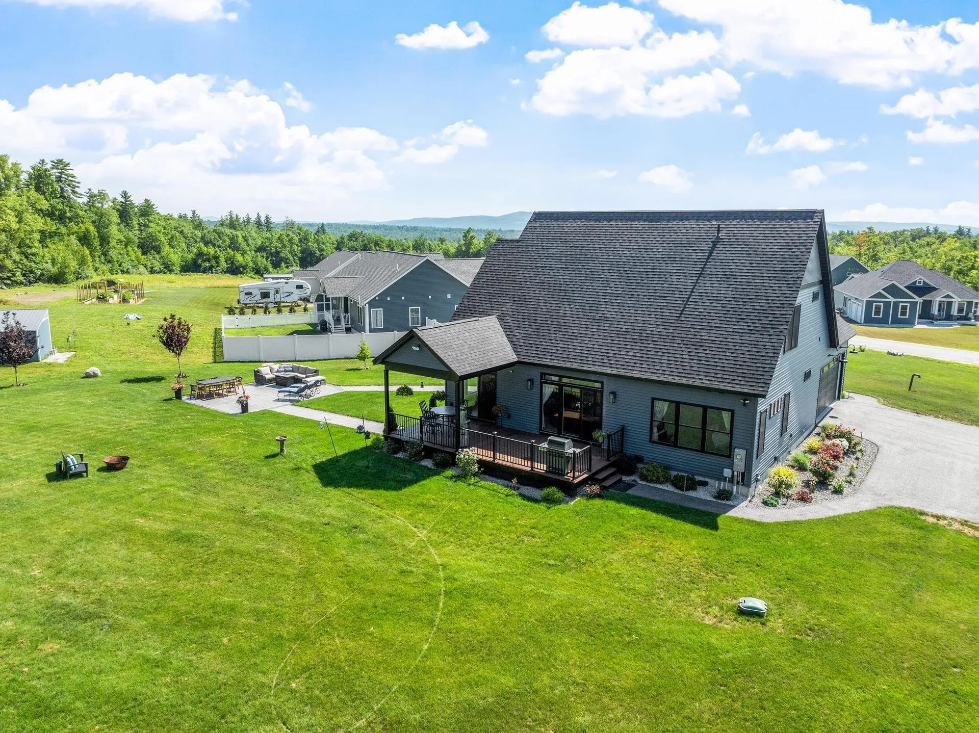 467 Blane Circle Pembroke NH 03275