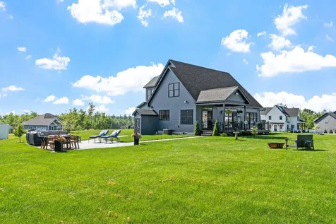 467 Blane Circle Pembroke NH 03275