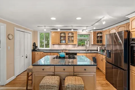 11 Pine Street Rye NH 03870