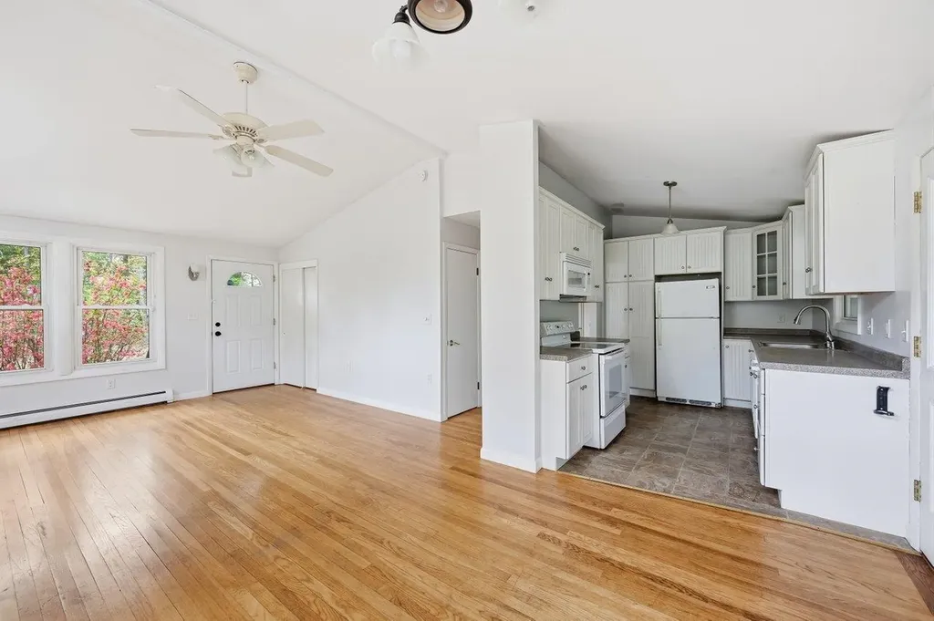 7 Pendexter Road Durham NH 03824