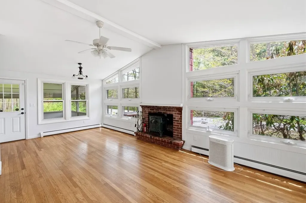 7 Pendexter Road Durham NH 03824