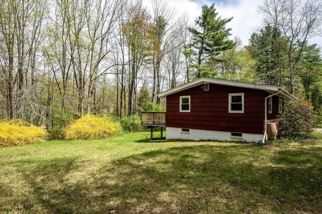 7 Pendexter Road Durham NH 03824