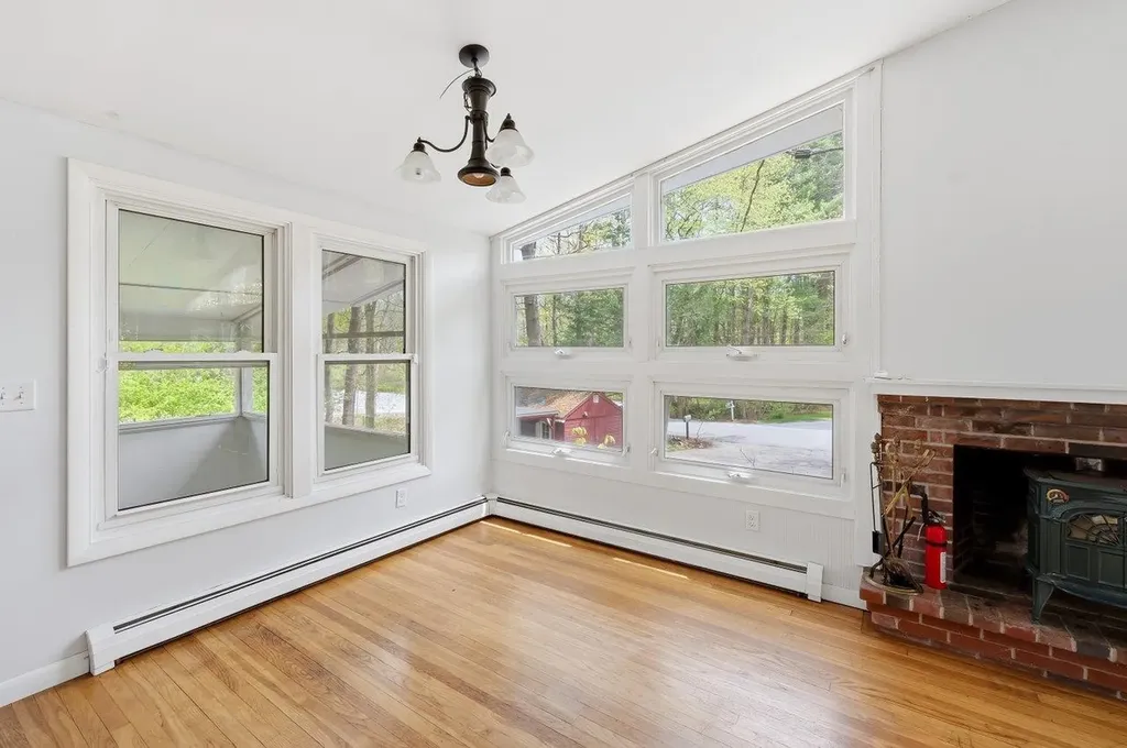 7 Pendexter Road Durham NH 03824