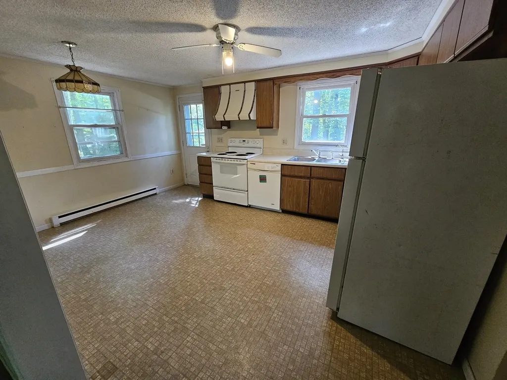 94 Wason Road Hudson NH 03051