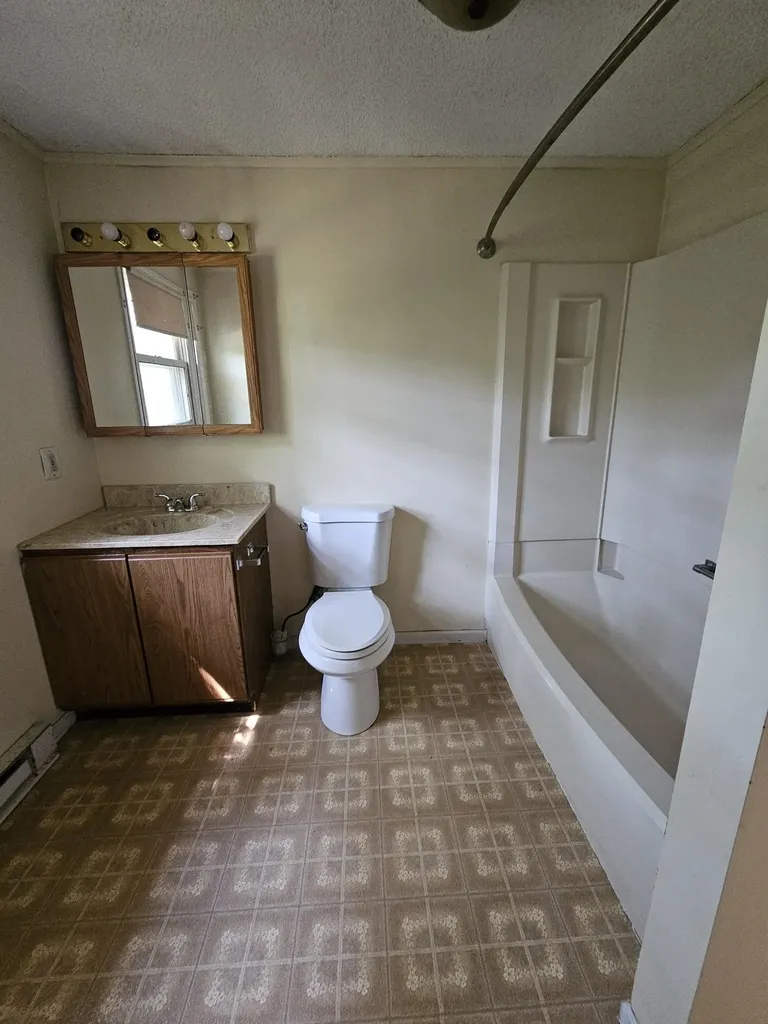 94 Wason Road Hudson NH 03051