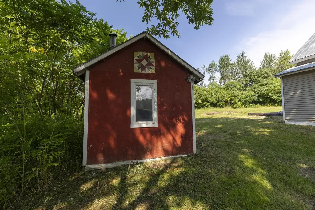 4840 Us Route 2 Alburgh VT 05440